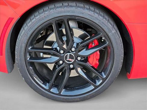 Used 2015 Chevrolet Corvette Stingray Coupe w/ 2LT Preferred Equipment Group RWD image 19