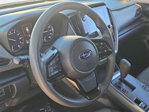 Used 2024 Subaru Crosstrek 2.0i Premium image 18