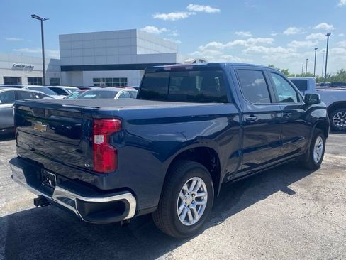 Used 2022 Chevrolet Silverado 1500 LT RWD image 5