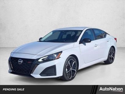 Used 2024 Nissan Altima 2.5 SR