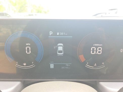 Used 2025 Hyundai Sonata SEL image 2