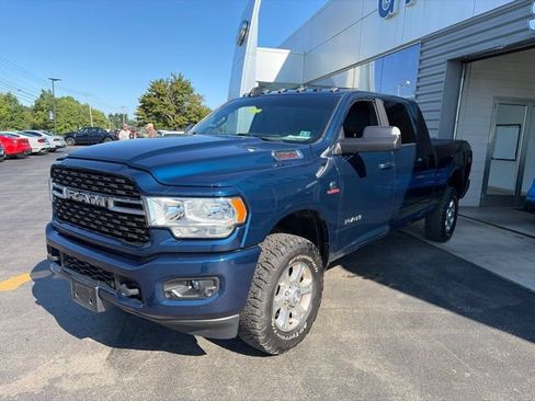 Used 2022 RAM 3500 Big Horn w/ Level A Equipment Group AWD/4WD image 2