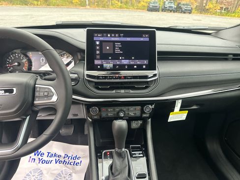 New 2026 Jeep Compass Limited AWD/4WD image 22
