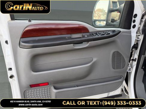 Used 2005 Ford F250 Lariat image 17