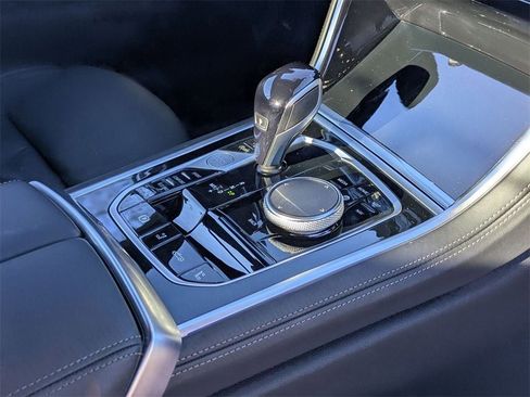 Used 2024 BMW M850i xDrive M850i xDrive image 18