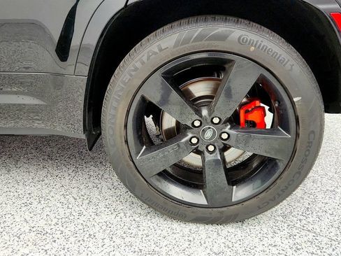 Used 2023 Land Rover Defender 110 X image 9