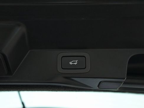 Used 2019 Land Rover Range Rover Sport HSE image 30