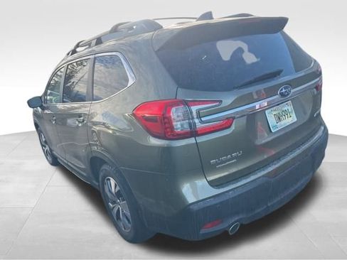 Used 2023 Subaru Ascent Premium w/ Convenience Package image 12