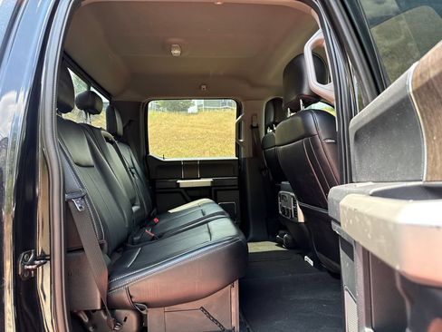 Used 2021 Ford F350 Lariat AWD/4WD image 23