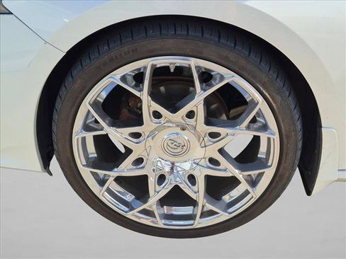 Used 2019 Nissan Altima 2.5 SR FWD image 10