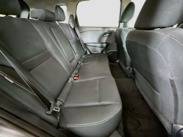 Used 2023 Nissan Rogue S FWD image 25