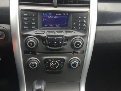 Used 2013 Ford Edge SE FWD image 11