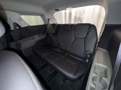 New 2026 Kia Carnival image 31