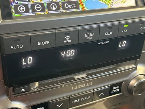 Used 2017 Lexus GX 460 w/ Navigation Package AWD/4WD image 24