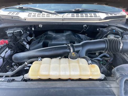 Used 2018 Ford F150 XLT w/ Equipment Group 302A Luxury AWD/4WD image 49