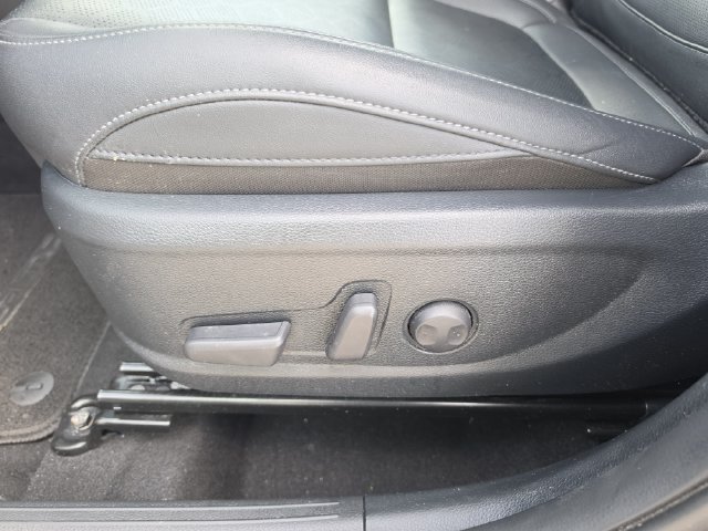 Certified 2024 Kia Seltos EX FWD image 15