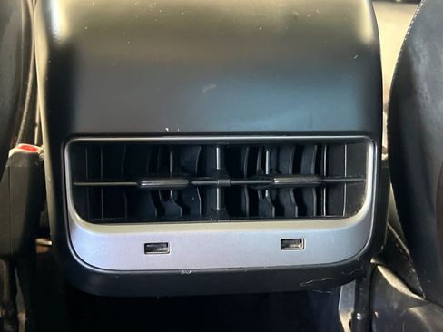 Used 2019 Tesla Model 3 Standard Range RWD image 14