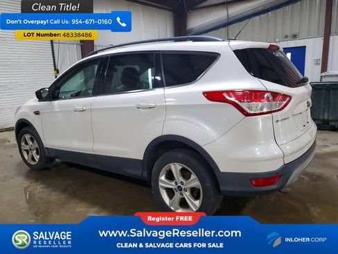 Used 2016 Ford Escape SE w/ Equipment Group 201A image 3
