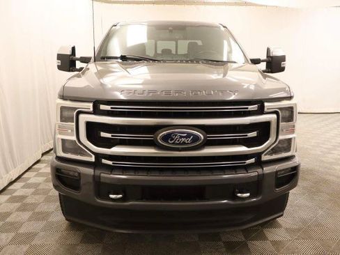 Certified 2022 Ford F250 Platinum w/ FX4 Off-Road Package AWD/4WD image 26