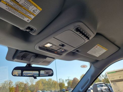 New 2026 Ford F350 XL w/ XL Chrome Package image 32