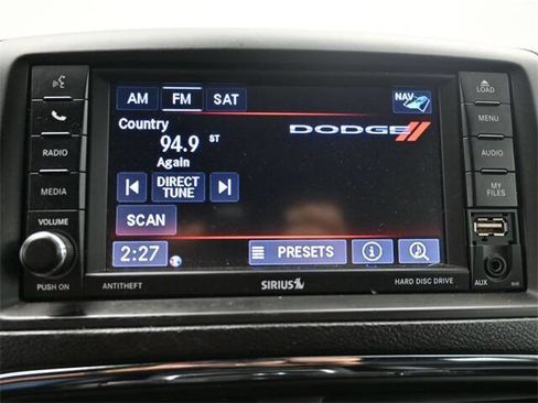 Used 2019 Dodge Grand Caravan GT image 23