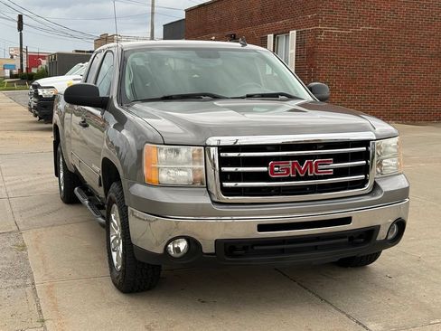 Used 2013 GMC Sierra 1500 SLE w/ Power Tech Package AWD/4WD image 3