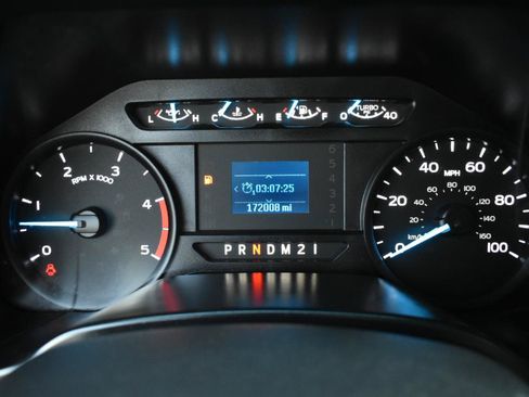 Used 2019 Ford F250 XL w/ Power Equipment Group AWD/4WD image 14