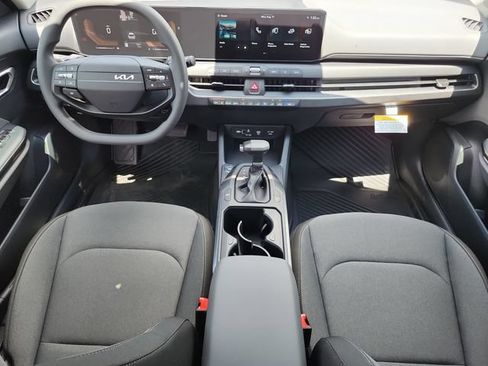 New 2026 Kia K4 FWD image 14