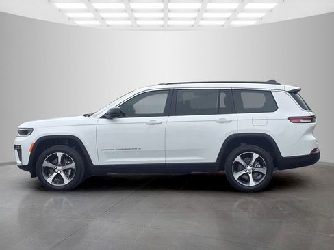 New 2026 Jeep Grand Cherokee L Limited image 2