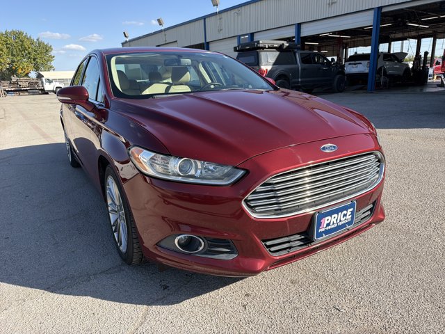 Used 2014 Ford Fusion SE w/ Equipment Group 202A FWD image 8