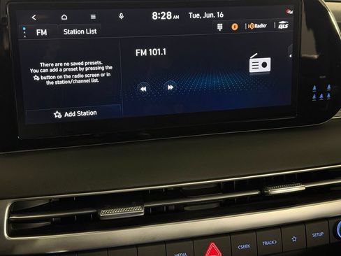 Used 2023 Hyundai Palisade Calligraphy FWD image 18