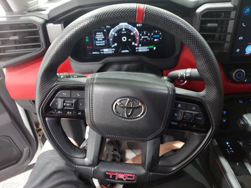 Used 2022 Toyota Tundra TRD Pro AWD/4WD image 8
