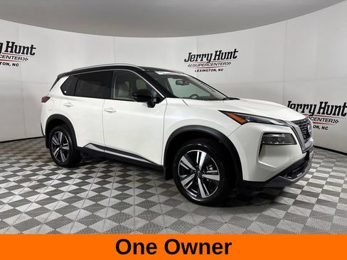 Used 2023 Nissan Rogue SL AWD/4WD image 4