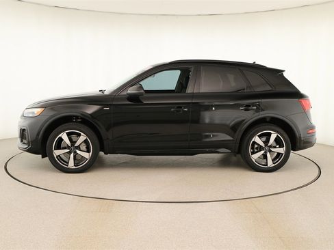 Certified 2022 Audi Q5 2.0T Prestige image 2