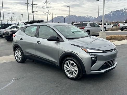 New 2027 Chevrolet Bolt LT w/ Comfort Package image 28