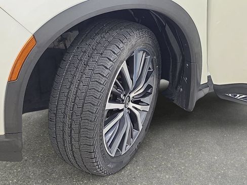 Certified 2022 INFINITI QX60 Sensory w/ Cargo Package AWD/4WD image 29