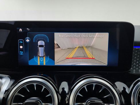 Certified 2026 Mercedes-Benz GLB 250 image 24