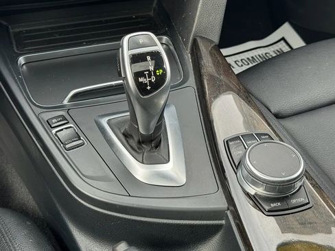 Used 2018 BMW 330i xDrive 330i xDrive Sedan 4D image 16