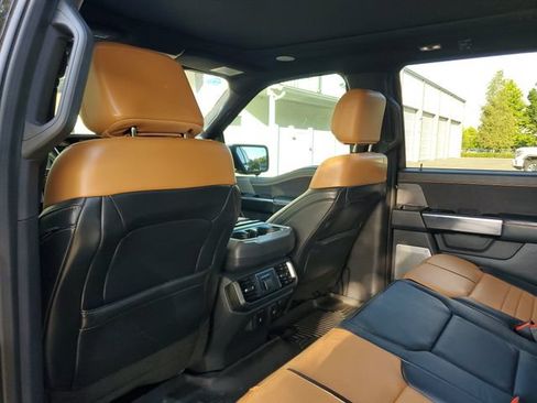 Used 2023 Ford F150 Platinum AWD/4WD image 11