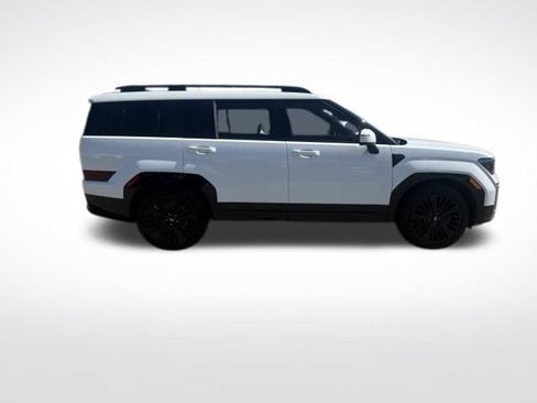 Used 2025 Hyundai Santa Fe Calligraphy AWD/4WD image 4