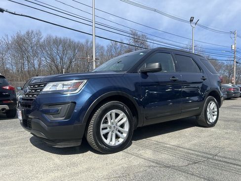 Used 2017 Ford Explorer 4WD image 1