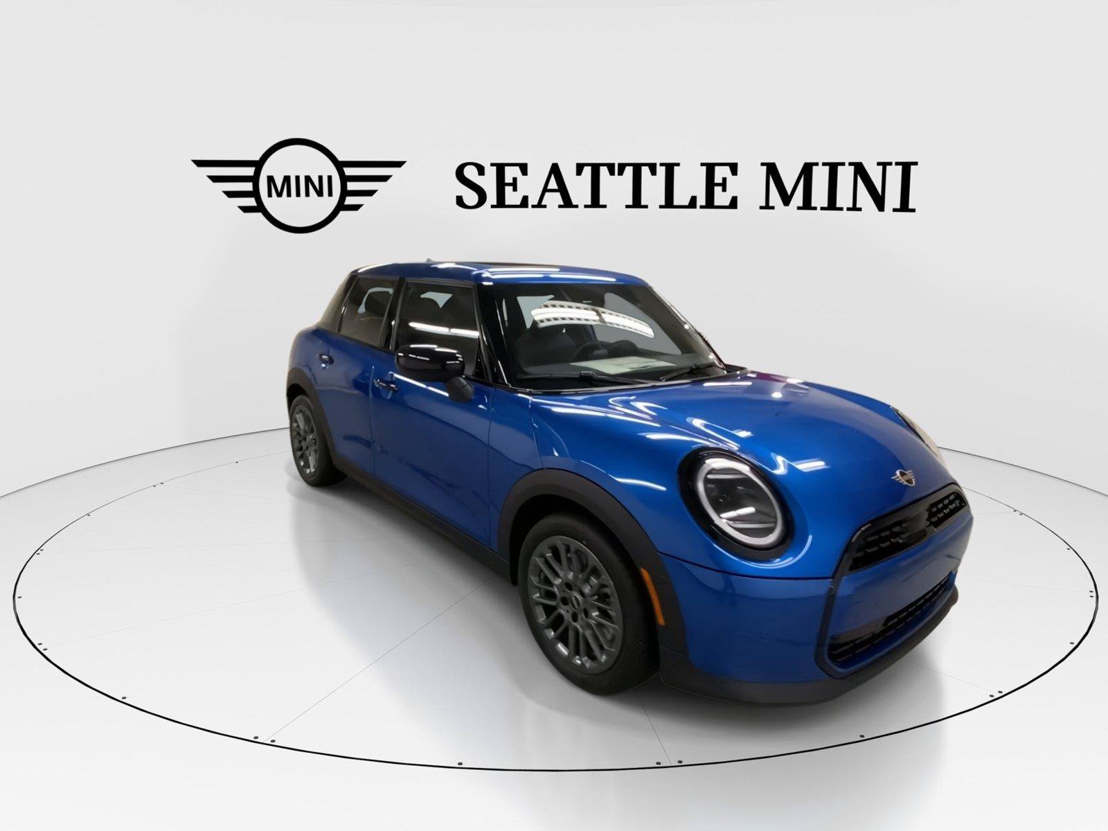 New 2026 MINI Cooper 4-Door Hardtop FWD image 2