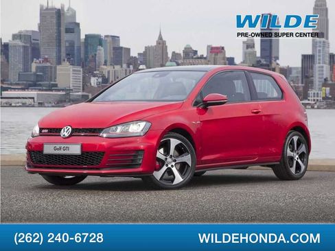 Used 2017 Volkswagen GTI S FWD image 1