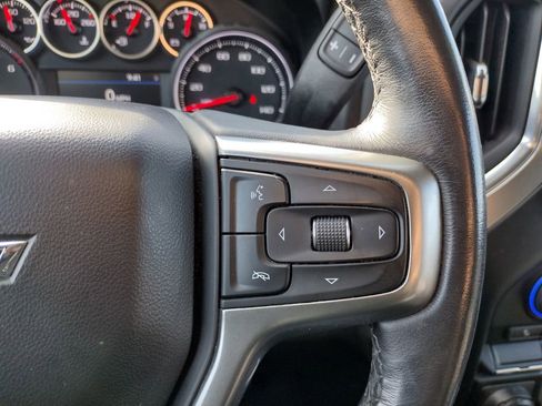 Used 2021 Chevrolet Silverado 1500 LT Trail Boss image 26