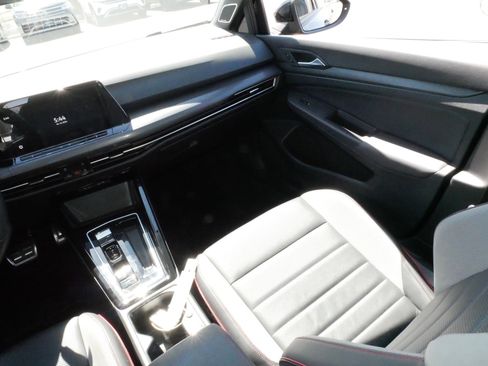 Used 2023 Volkswagen GTI Autobahn image 11