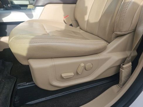 Used 2019 Ford F150 Lariat w/ Equipment Group 502A Luxury image 17