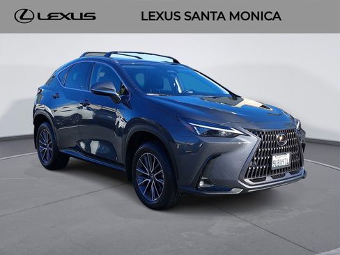 Used 2025 Lexus NX 350h 350h Premium image 3