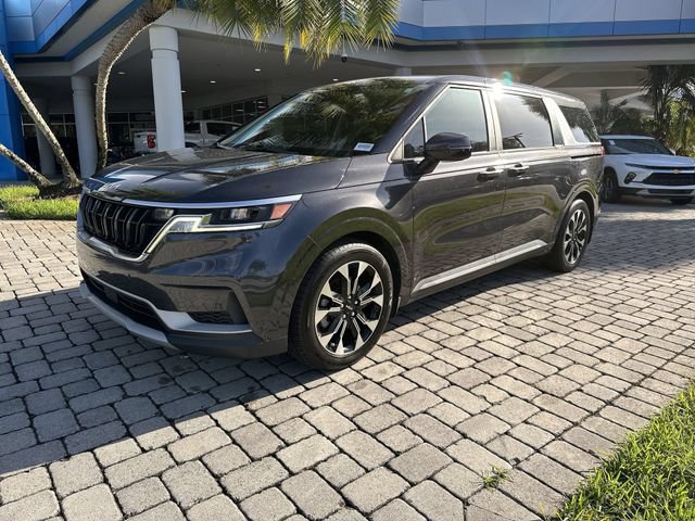 Used 2023 Kia Carnival EX w/ Paint Protection Package FWD image 21
