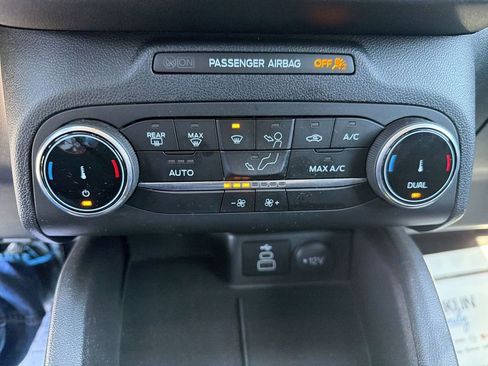 Used 2025 Ford Escape Active image 24