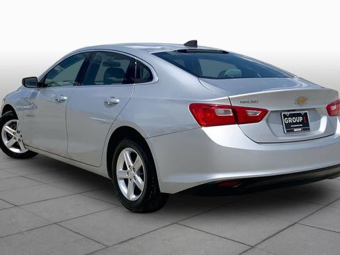 Used 2020 Chevrolet Malibu LS FWD image 12